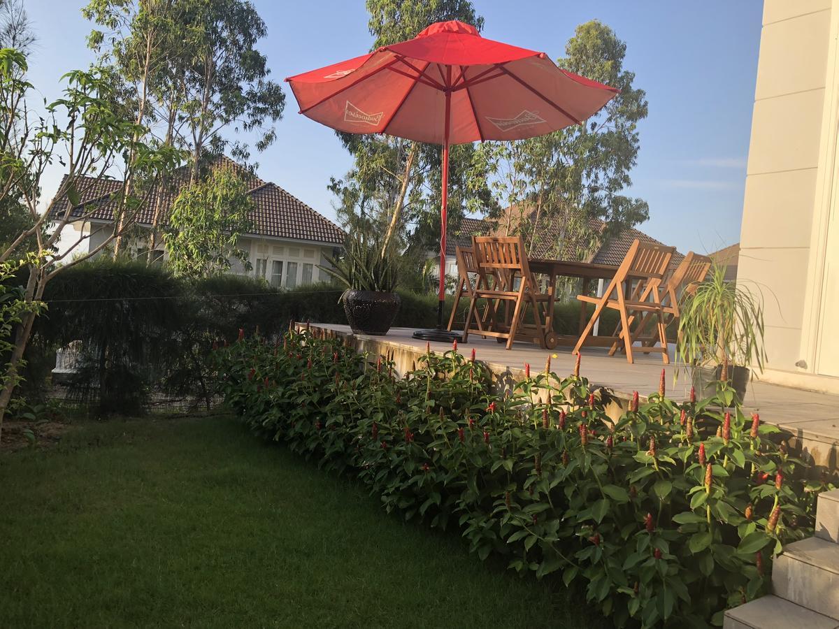 Luxsea Villa Phan Thiet Bagian luar foto